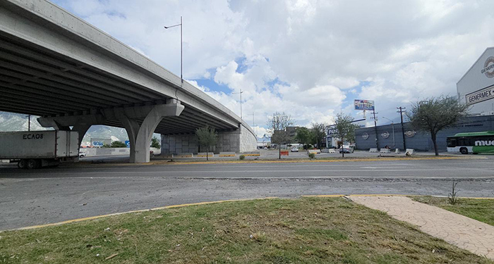 Realiza Santa Catarina limpieza en bajos del Mega Puente 2 0 2 3 1