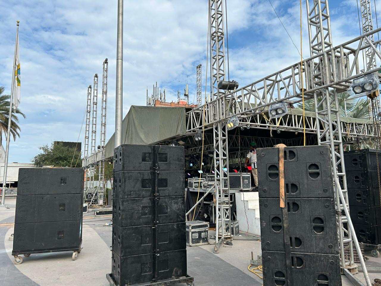 Inicia montaje para festejos patrios en plaza principal de Reynosa 1 547173547 604487609411280 7474461532391369625 n