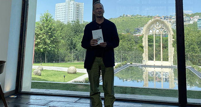 Forrest Gander presentará en La Milarca su libro Dos veces vivo 1 552491750 4379805875574665 960528711444211804 n