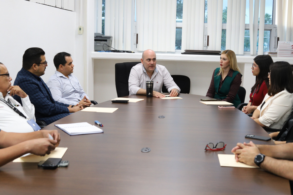 Corning y UTTN se unen a favor de la educación 1 553725132 1487217622516343 4691520021275800942 n