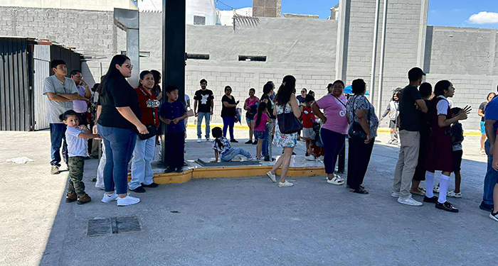 Sorprenden regalando boneless en Reynosa 1 554308676 1101566935378909 6945165664197179328 n