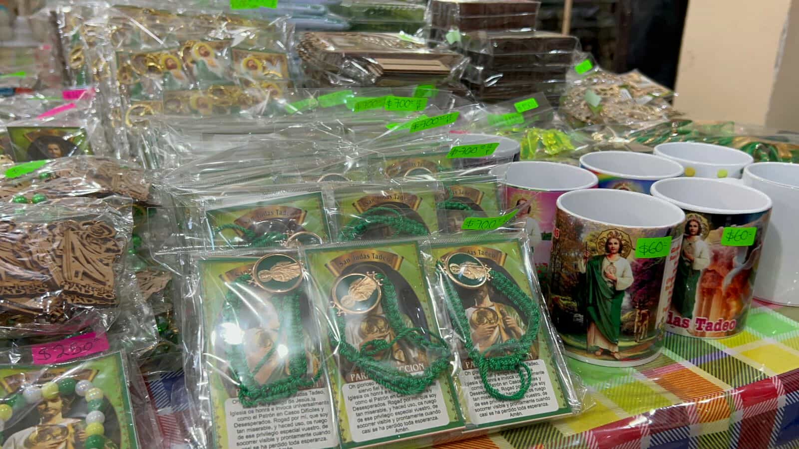 Confían locatarios en festividades para recuperar ventas 1 554355620 664183459738902 2795607894601664285 n