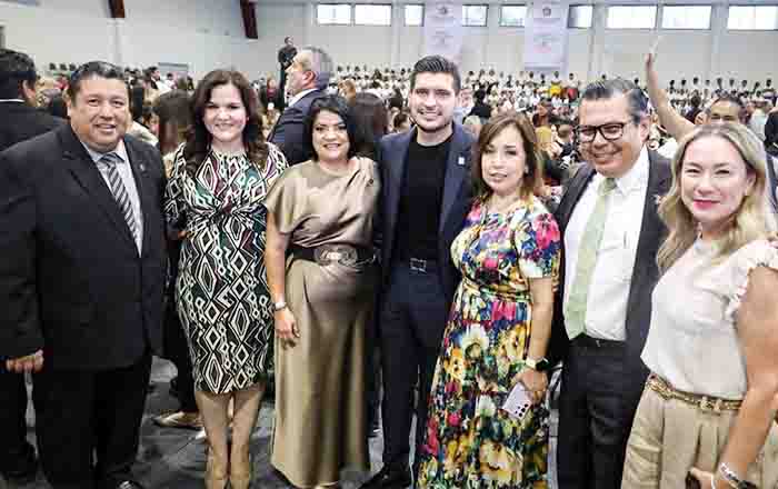 Asiste Beto Granados al primer informe del alcalde Erasmo González 1 MATAMOROS 2 2