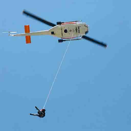 Con helicóptero, rescatan a ciclista en Chipinque 1 RESCATE 3