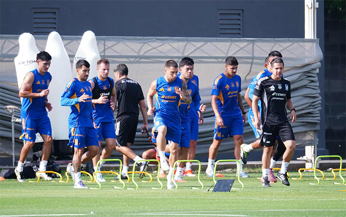 Entrena Tigres; separan a Sebastián Córdova y Nico Ibáñez 3 TIGRES 2