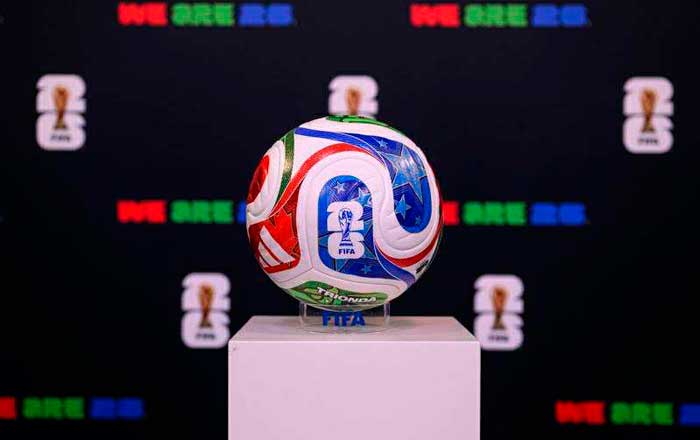 OFICIAL: Presenta FIFA balón para Mundial 2026 3 rd